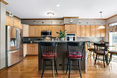 338 Veneto, Bloomingdale, IL 60108 - Photo 6