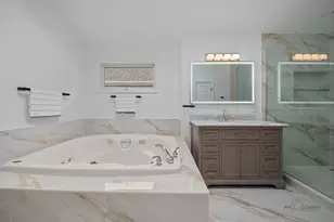 607 S Cedar Ave, Elmhurst, IL 60126 - Photo 28