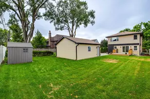 607 S Cedar Ave, Elmhurst, IL 60126 - Photo 50