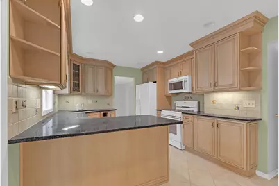 1136 Chateaugay Avenue, Naperville, IL 60540 - Photo 8
