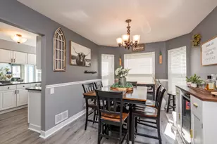 113 Oakton Ln, Lake Villa, IL 60046 - Photo 10