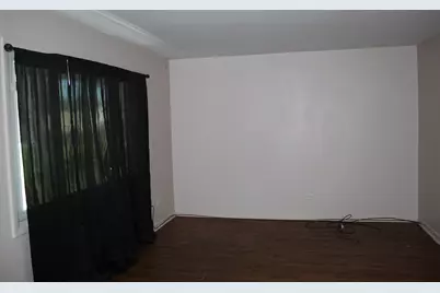 14519 Keystone Avenue #5, Midlothian, IL 60445 - Photo 2
