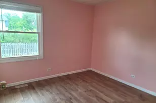 4112 Crimson Dr, Hoffman Estates, IL 60192 - Photo 10