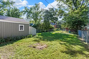121 S Fordham Ave, Aurora, IL 60506 - Photo 16