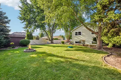256 Meadows Drive, Sugar Grove, IL 60554 - Photo 26