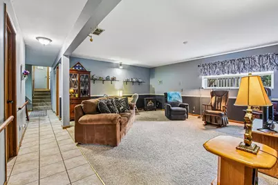 256 Meadows Drive, Sugar Grove, IL 60554 - Photo 14