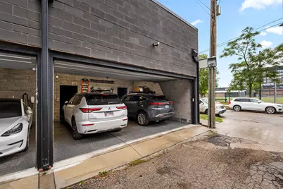 1300 N Claremont Avenue #1E, Chicago, IL 60622 - Photo 42