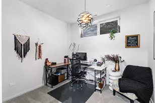 1300 N Claremont Ave, Chicago, IL 60622 - Photo 36