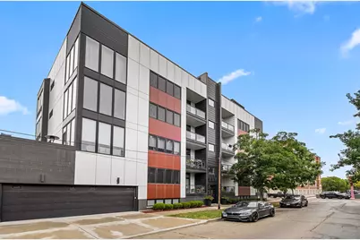 1300 N Claremont Avenue #1E, Chicago, IL 60622 - Photo 1
