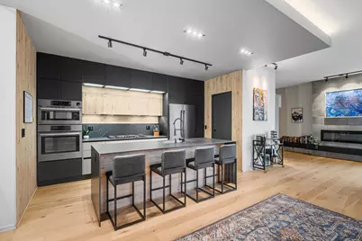 1300 N Claremont Avenue #1E, Chicago, IL 60622 - Photo 6