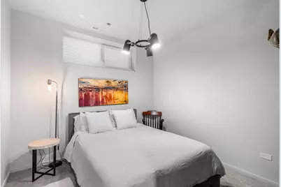 1300 N Claremont Avenue #1E, Chicago, IL 60622 - Photo 34