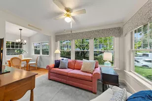 873 Hillside Ave, Glen Ellyn, IL 60137 - Photo 10