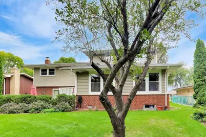 1914 N Burke Drive, Arlington Heights, IL 60004 - Photo 42