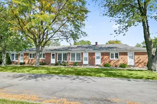 11212 1st St, Mokena, IL 60448 - Photo 1