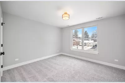 100 E Adams Avenue, Villa Park, IL 60181 - Photo 14