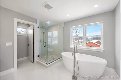 100 E Adams Avenue, Villa Park, IL 60181 - Photo 18