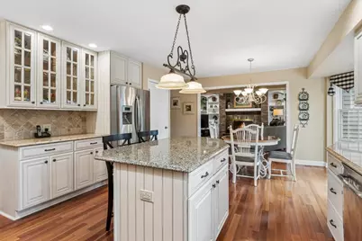 2237 Keim Road, Naperville, IL 60565 - Photo 6