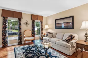 2237 Keim Rd, Naperville, IL 60565 - Photo 8