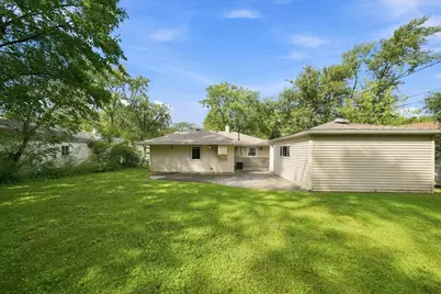 422 Suwanee Street, Park Forest, IL 60466 - Photo 20