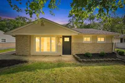 422 Suwanee Street, Park Forest, IL 60466 - Photo 1
