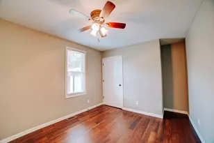 472 E Cherry St, Watseka, IL 60970 - Photo 24