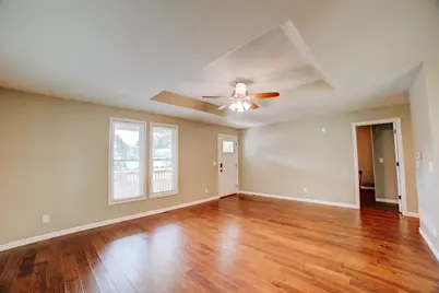 472 E Cherry Street, Watseka, IL 60970 - Photo 10