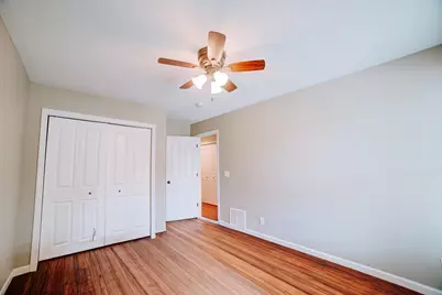 472 E Cherry Street, Watseka, IL 60970 - Photo 30