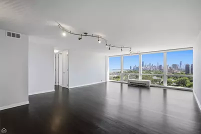 330 W Diversey Parkway #1907-09, Chicago, IL 60657 - Photo 4