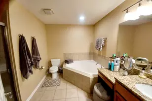 1175 Kingsmill Dr, Algonquin, IL 60102 - Photo 20
