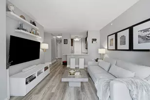 222 N Columbus Dr, Chicago, IL 60601 - Photo 6