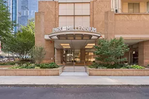 222 N Columbus Dr, Chicago, IL 60601 - Photo 2