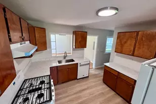 2716 Gideon Ave, Zion, IL 60099 - Photo 6