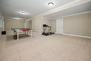 18 Stonebrook Ct, Bloomington, IL 61704 - Photo 112