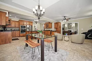 18 Stonebrook Ct, Bloomington, IL 61704 - Photo 80