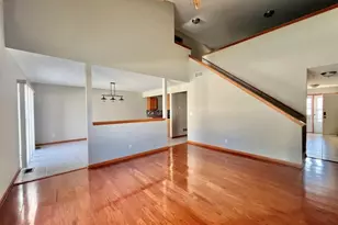1172 Rose Dr, Sycamore, IL 60178 - Photo 8
