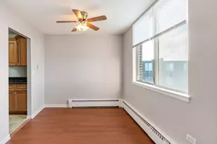 225 S Rohlwing Rd, Palatine, IL 60067 - Photo 14