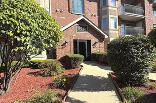 9410 Melvina Ave, Oak Lawn, IL 60453 - Photo 1