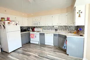 9410 Melvina Ave, Oak Lawn, IL 60453 - Photo 12