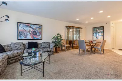 351 Town Place Circle #503, Buffalo Grove, IL 60089 - Photo 14