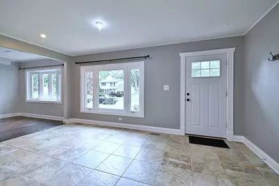 8164 N Carrolton Court, Hanover Park, IL 60133 - Photo 8