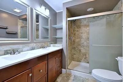 8164 N Carrolton Court, Hanover Park, IL 60133 - Photo 34