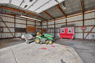 1347 N 33rd Rd, Ottawa, IL 61350 - Photo 36