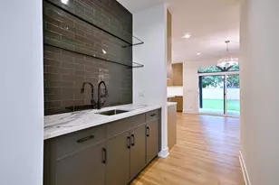 310 N Nottingham Ave, Glenview, IL 60025 - Photo 10