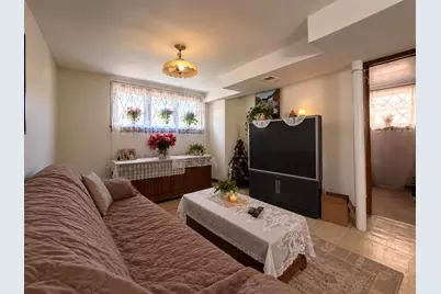 5303 S Parkside Avenue, Chicago, IL 60638 - Photo 8