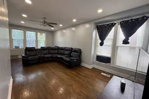 [Address not provided], Chicago, IL 60617 - Photo 4