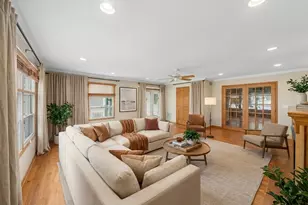 9809 S 54th Ave, Oak Lawn, IL 60453 - Photo 10