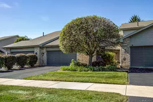16630 Fairfax Ct, Tinley Park, IL 60477 - Photo 1