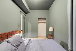 2135 W Barry Ave, Chicago, IL 60618 - Photo 28