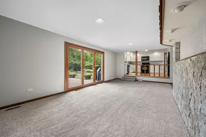 601 Menominee Lane, Naperville, IL 60563 - Photo 16