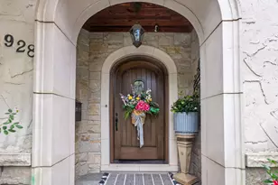 928 Hastings St, Park Ridge, IL 60068 - Photo 2